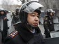 שוטרים נערכים מול המחאות [צילום: ולדימיר טרטיאקוב/AP]